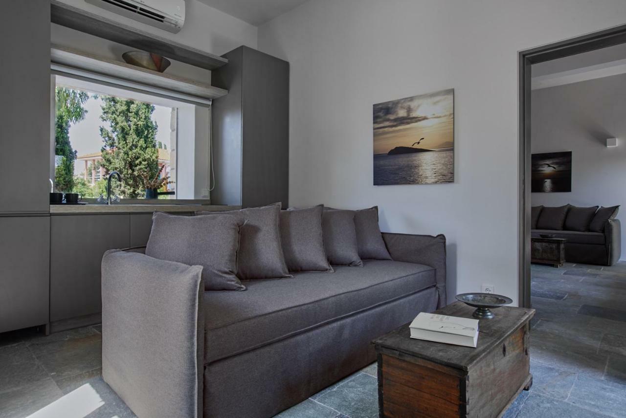 Nikolaou Art Residence Aegina المظهر الخارجي الصورة