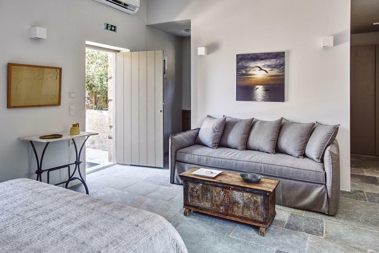 Nikolaou Art Residence Aegina المظهر الخارجي الصورة